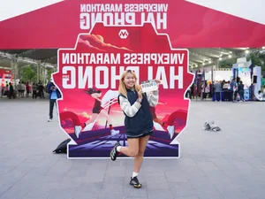 Female Runners Energize the Atmosphere at VnExpress Marathon Hai Phong 2024 - image 5