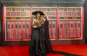 Ho Ngoc Ha and Kim Ly Shine at Star-Studded Movie Premiere - image 4