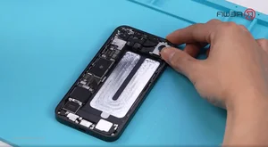 iPhone 16e Teardown Reveals Internal Design Upgrades That Delight Apple Fans - image 6