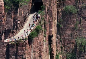 Breathtaking Ancient Mountain Village Perched High on Steep Cliffs - image 9