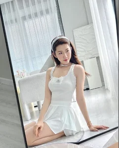Actress Thuy Ngan Stuns with Her Perfect Hourglass Figure - image 6