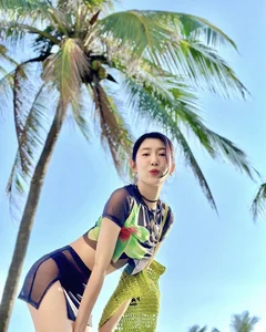 Actress Thuy Ngan Stuns with Her Perfect Hourglass Figure - image 0