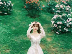 Exploring the Visual Elegance of YiTuYu Art Language Vol.4595 Featuring Xiao Mei Qiu Wa Ka Da - image 17