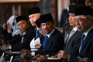 Top 10 Richest Royal Families in the World: Asian Monarchies Lead the Global Wealth Rankings - image 6