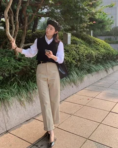 10 Elegant Ways to Style Straight-Leg Pants for a Tall Office Look - image 1