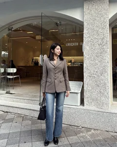 10 Elegant Ways to Style Straight-Leg Pants for a Tall Office Look - image 2