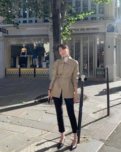 10 Elegant Ways to Style Straight-Leg Pants for a Tall Office Look - image 6