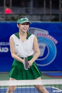 The Rise of Pickleball and Stylish Female Players in Hanoi - image 0