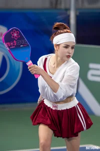 The Rise of Pickleball and Stylish Female Players in Hanoi - image 12
