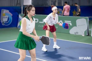 The Rise of Pickleball and Stylish Female Players in Hanoi - image 14