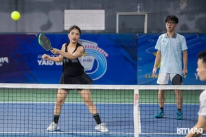 The Rise of Pickleball and Stylish Female Players in Hanoi - image 11