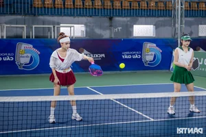 The Rise of Pickleball and Stylish Female Players in Hanoi - image 3