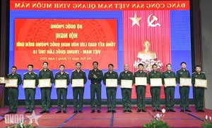 Strengthening Ties: A Summary of the Vietnam-China Border Defense Friendship Exchange - image 7