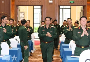 Strengthening Ties: A Summary of the Vietnam-China Border Defense Friendship Exchange - image 1