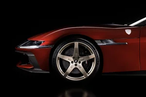 Ferrari 12Cilindri Manuale: Reviving Pure Driving Emotion with High Tech - image 3