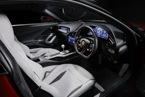 Ferrari 12Cilindri Manuale: Reviving Pure Driving Emotion with High Tech - image 4