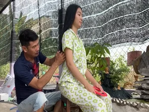 Actor Tiet Cuong and Wife Welcome Their First Baby Together - image 2