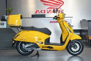 Honda NS150LA: Retro Style Meets Modern Safety Tech - image 7