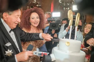 Who Was the 91-Year-Old Billionaire Who Passed Away Weeks After His Sixth Marriage? - image 8