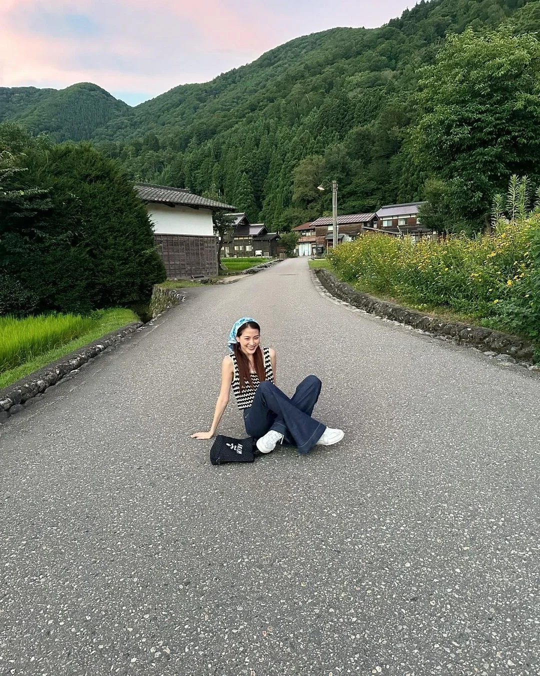 Baifern Pimchanok Enjoys Scenic Family Vacation in Ancient Japan