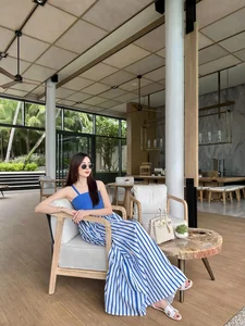 The Contrasting Lives of Two Beauty Queens Named Dang Thu Thao: One Blissful, One Resilient - image 8