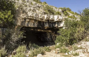 Incredible Archaeological Discovery: Invaluable Treasure Found in Flooded Cave - image 9