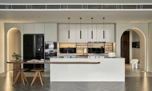 Inside the Sleek 150-Square-Meter Modern Apartment of TV Host Quoc Khanh - image 7