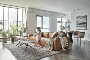 Inside the Sleek 150-Square-Meter Modern Apartment of TV Host Quoc Khanh - image 0