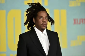 Inside the Fortunes of the World's Wealthiest Artists and Entertainers - image 8