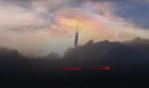 Mystery in the Sky: Experts Decode the Strange 'Pillar of Light' Spotted Recently - image 2