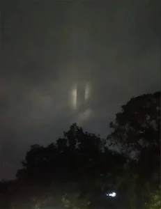 Mystery in the Sky: Experts Decode the Strange 'Pillar of Light' Spotted Recently - image 0