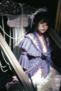 YiTuYu Art Language Vol.10579: Exquisite Elegance of Model Hu Die - image 9