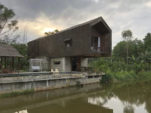 The '4-No' House: A Masterpiece of Minimalist Architecture Nestled Within a Serene Mountain Landscape - image 5