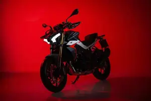 Unveiling the Benelli TNT 550 2026: A New Naked-Bike Masterpiece Debuting Soon. Will Vietnam Embrace This Exciting Launch? - image 0