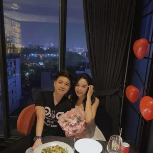 Meet the Handsome VTV Anchor with an Elite Background and His Stunning Long-Term Girlfriend - image 12