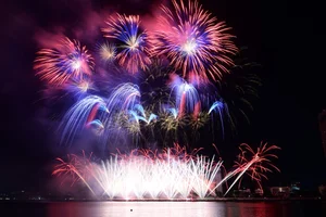 Discover the Magic of the Da Nang International Fireworks Festival: What to Expect This Year - image 5