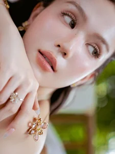 Ngoc Trinh Stuns Fans with Breathtaking Beach Photoshoot - image 8