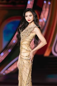 The Charming Everyday Look of Miss Cosmo Vietnam 2023 Xuan Hanh - image 1