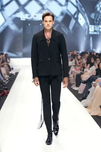 Miss World and Mr. World Shine in Exquisite Vietnamese Fashion Designs - image 3