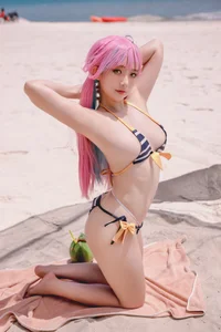 Coser Messie Huang: Stunning Aqua Bikini Photoshoot Gallery - image 13