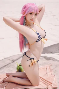 Coser Messie Huang: Stunning Aqua Bikini Photoshoot Gallery - image 4