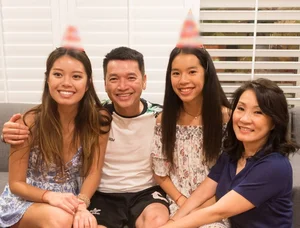 The Stunning Daughters of Comedian Quang Minh Choosing Private Lives Over Showbiz - image 3