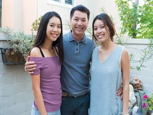 The Stunning Daughters of Comedian Quang Minh Choosing Private Lives Over Showbiz - image 2