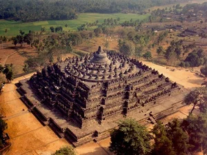 Secrets of Borobudur: Unbelievable Facts About the World's Largest Buddhist Temple - image 4