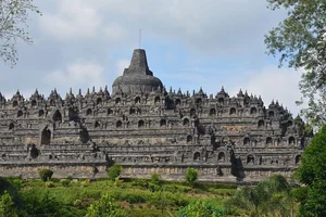 Secrets of Borobudur: Unbelievable Facts About the World's Largest Buddhist Temple - image 6