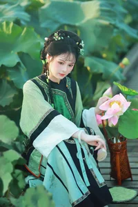 Contemporary Visual Art Gallery: YiTuYu Art Language Vol.9559 Featuring Model 6161 - image 7