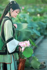 Contemporary Visual Art Gallery: YiTuYu Art Language Vol.9559 Featuring Model 6161 - image 14