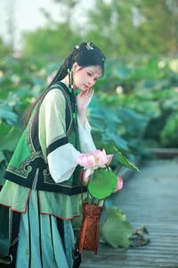 Contemporary Visual Art Gallery: YiTuYu Art Language Vol.9559 Featuring Model 6161 - image 1