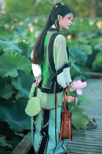Contemporary Visual Art Gallery: YiTuYu Art Language Vol.9559 Featuring Model 6161 - image 11
