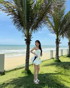 TikTok Star Quỳnh Như Sets Summer Trends With Stunning New Bikini Collection Photoshoot - image 1